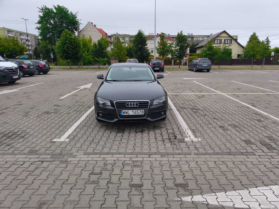 samochód Audi A4