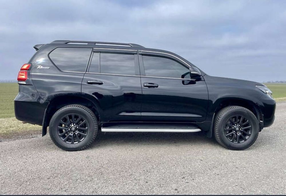 Toyota Land Cruiser Prado 2019 VIN JTEBU3FJ00K174990 фото оголошення 4 з 21