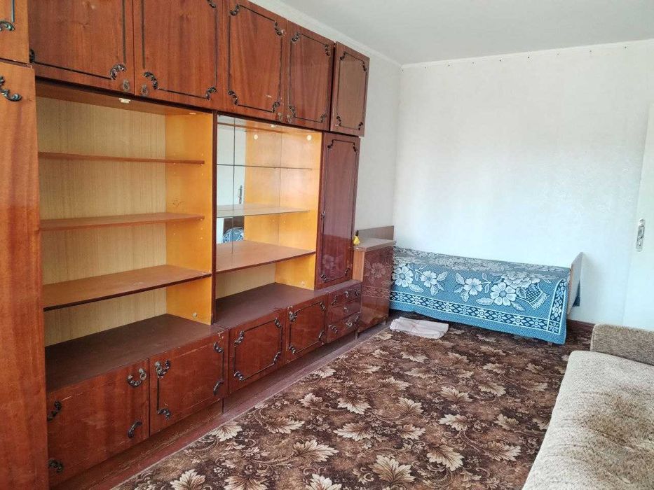 Двокімнатна в Фастові продаж.
