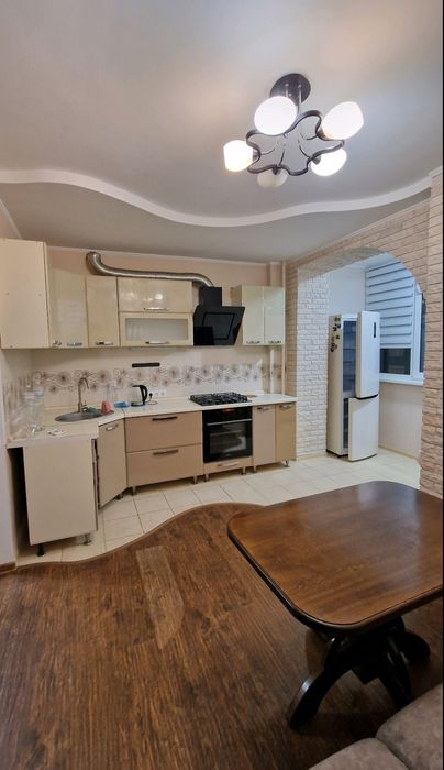 Сдам 2 комн квартиру на Говорова/Зоопарковой