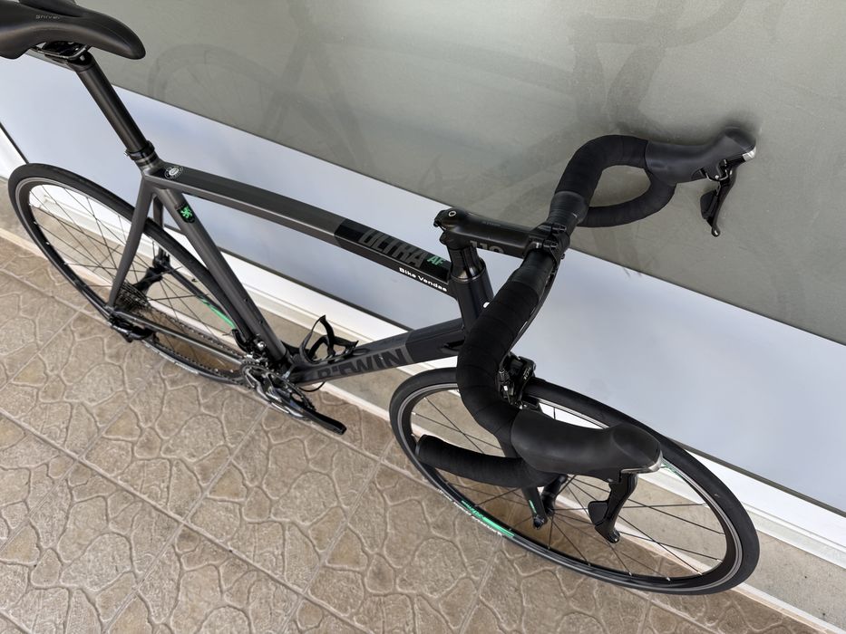 Bicicleta de estrada 11v - Tamanho L- Muito bom estado