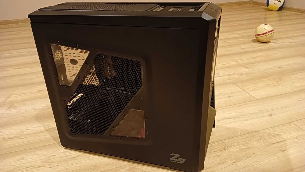 Komputer staacjonarny I5 3,5GHz, GTX 1070, 16GB Ram
