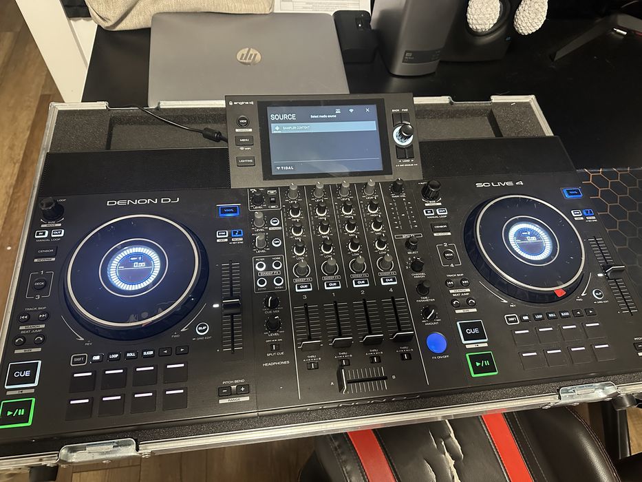 Denon SC LIVE 4 + CASE