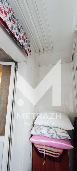 Продам 2КОМ квартира с капремонтом, 2 этаж, Новые Дома, Дворец спорта