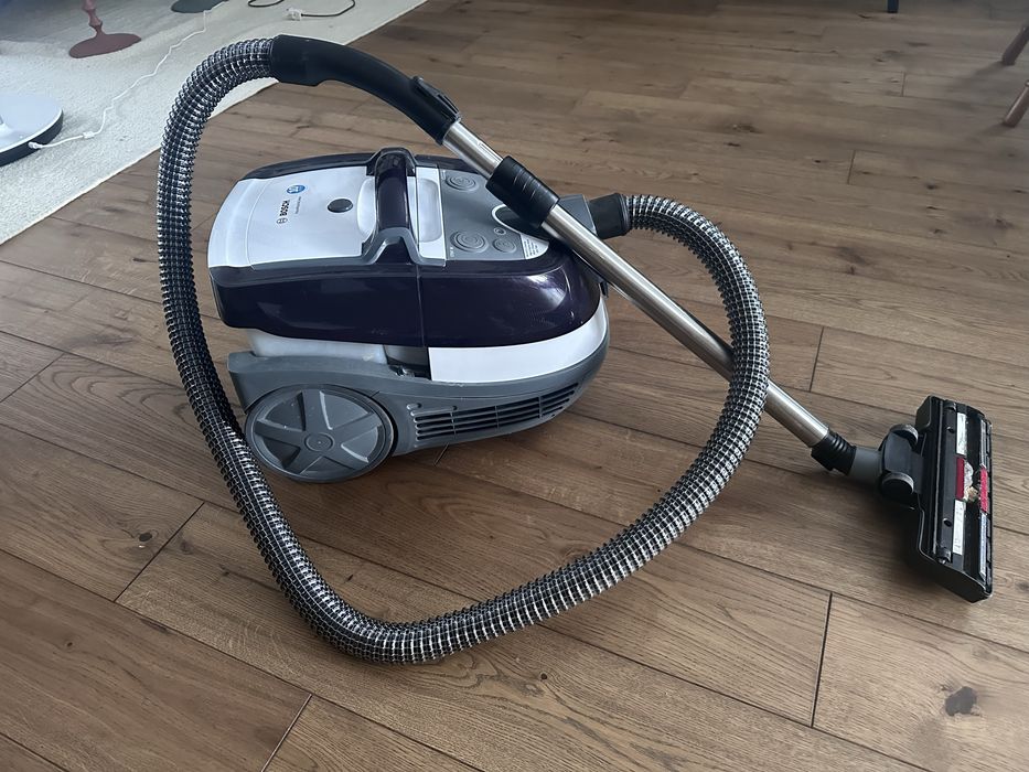 Миючий пилосос Bosch