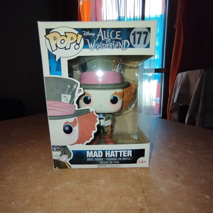 Funko Edward Scissorhands Jack sparrow mad hatter