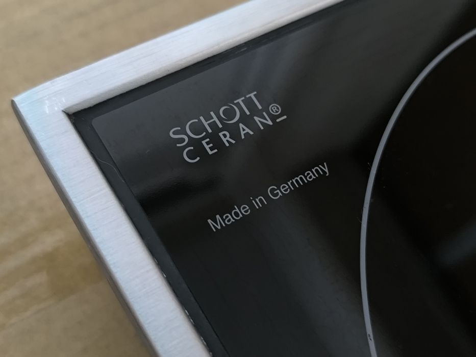 Варочная поверхность Hansa BHCI66306, в хорошем состоянии