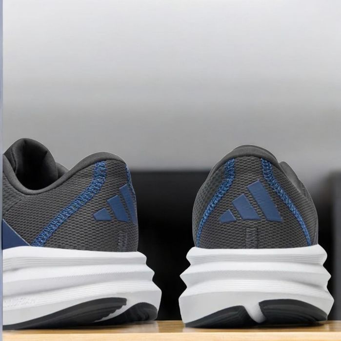 Чоловічі кросівки Adidas GALAXY 7 M(Оригінал)45⅓-29см.