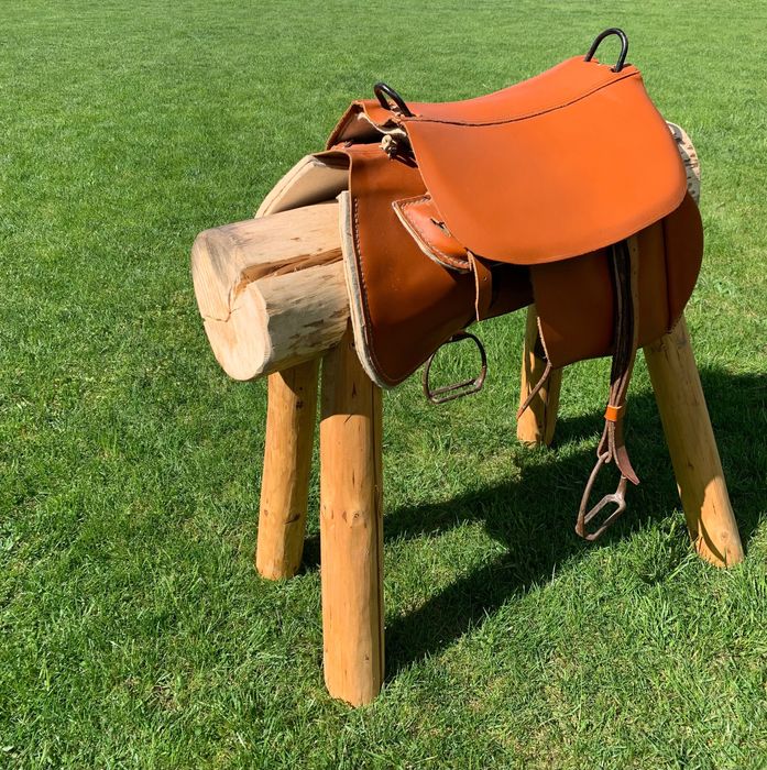 Sprzedam siodło skórzane + kantar gratis