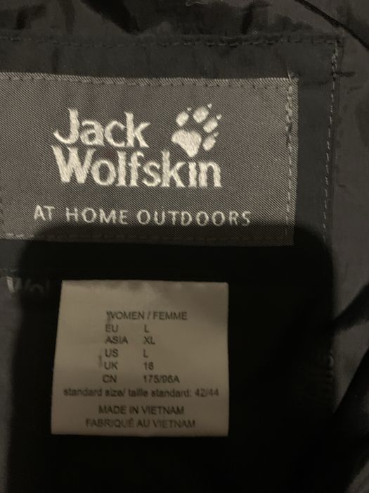 Жіноче пальто  Jack Wolfskin. Р L-XL