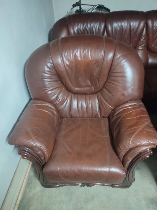 Sofás em Pele castanha