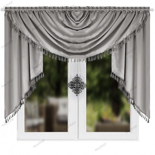 Gotowa szara firana z frędzlami i zawieszką