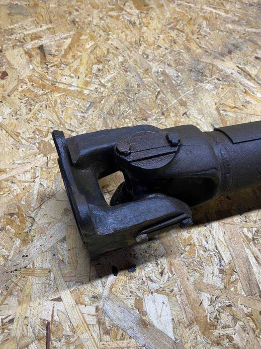 Вал карданний середній 818 мм для КАМАЗ 5511-2205011-12