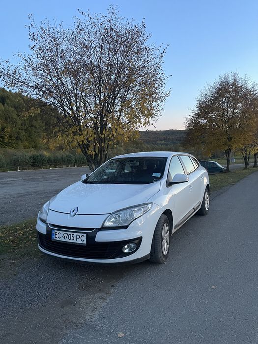 Продам автомобіль Renault megane