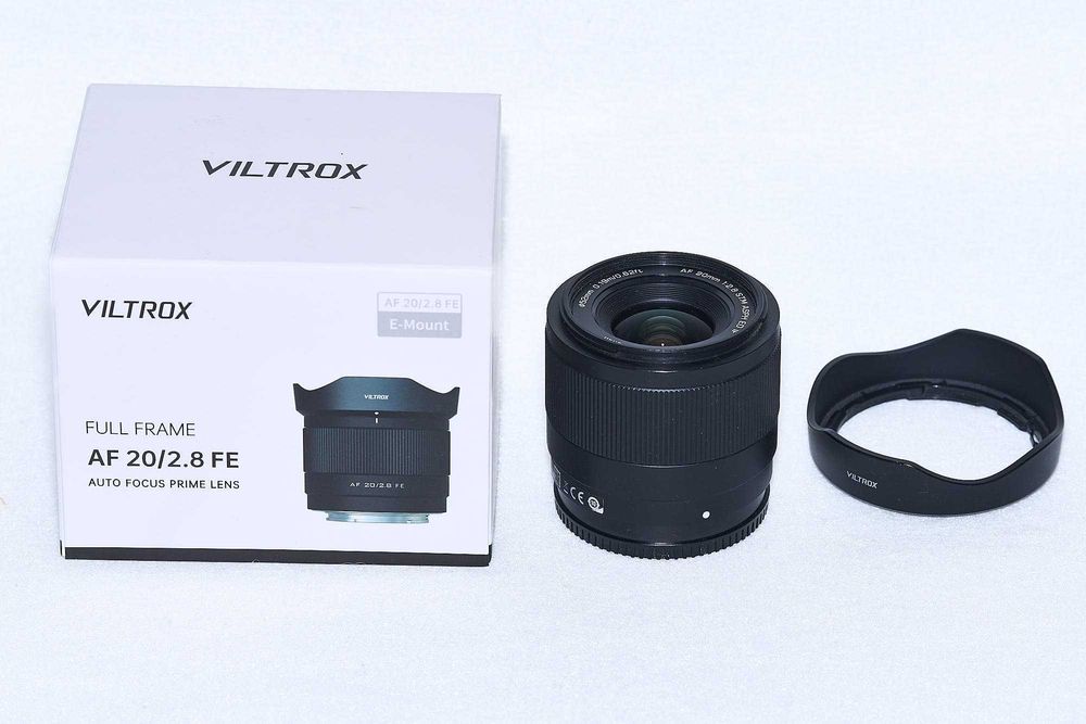 Viltrox 20mm F2.8 FE tani dobry szerokokątny obiektyw do Sony A7