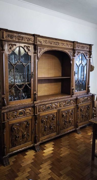 Mobília de sala de jantar em madeira