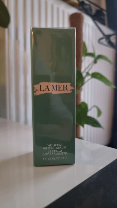 La Mer lifting firming serum