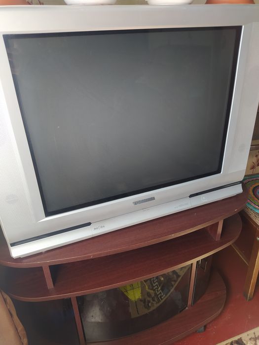 Телевизор TOSHIBA "bomba"