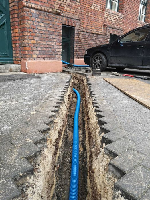 Usługi elektryczne elektryk/ koparka