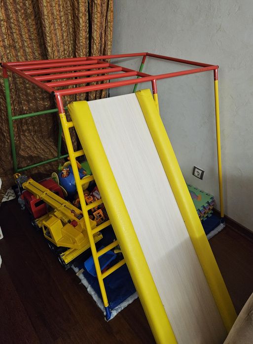 Дитяча гірка Детская горка Ранній старт Ранний старт