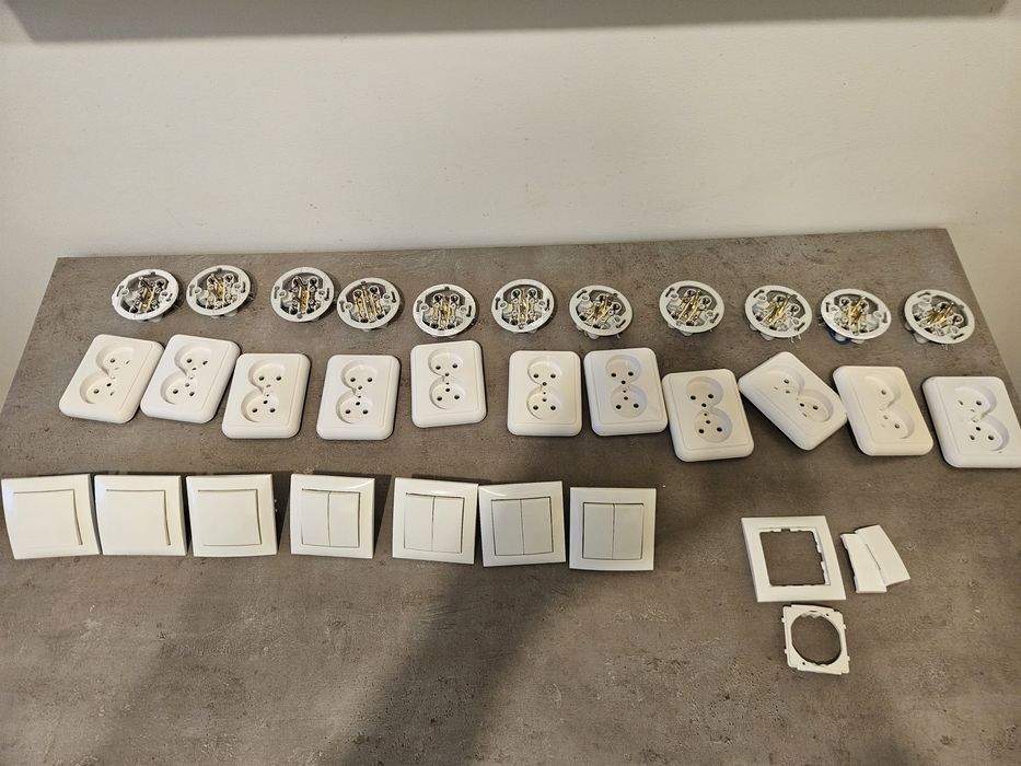 Włączniki Berker, gniazdka Karlik