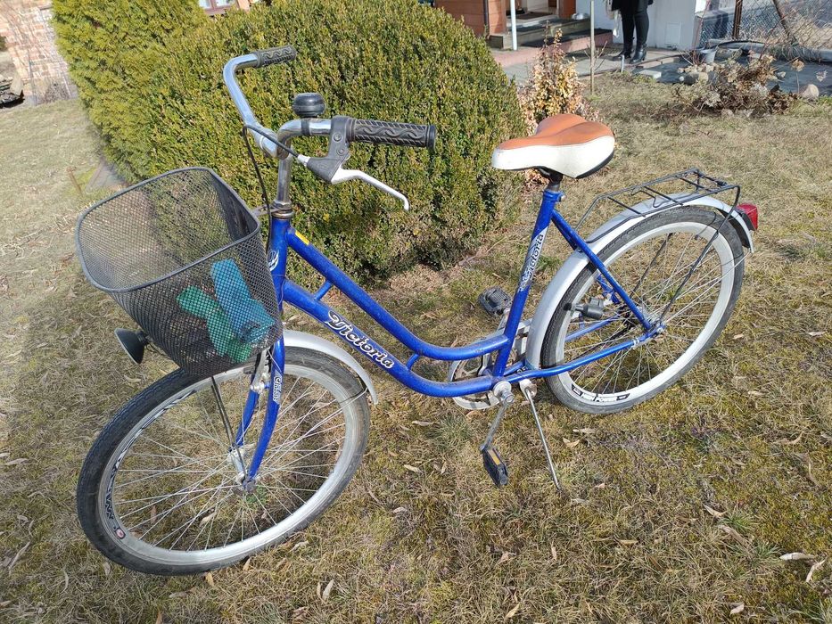 Sprzedam używany rower VICTORIA z koszykiem w dobrym stanie