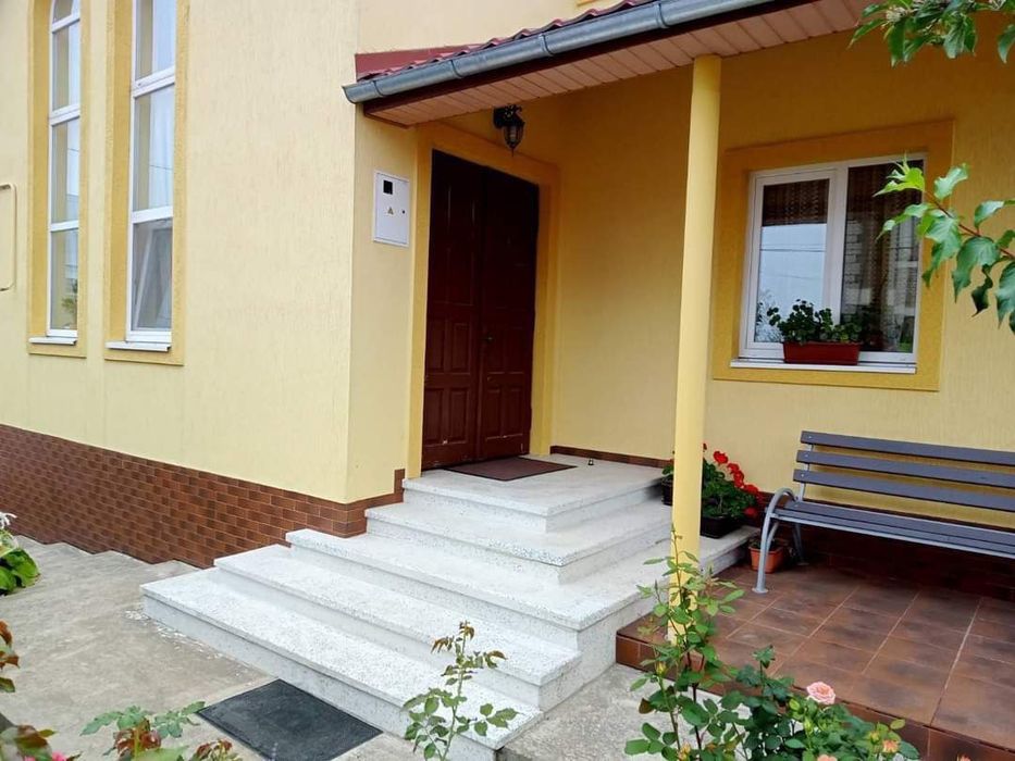 ВІЛЬНО ‼️ Здам 3 кімн.квар.в будинку район  вул.ПІВДЕННО - КІЛЬЦЕВОЇ, за  Кварцом