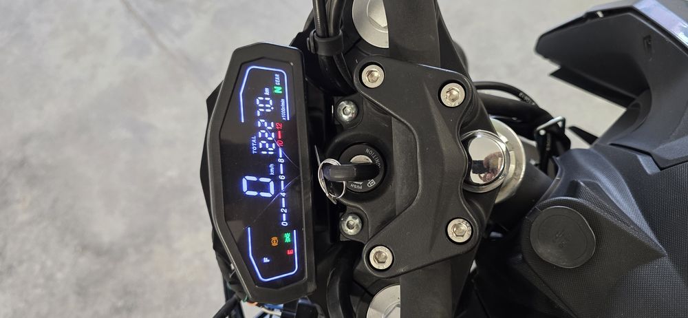 Zonsen 250R —  під відновлення