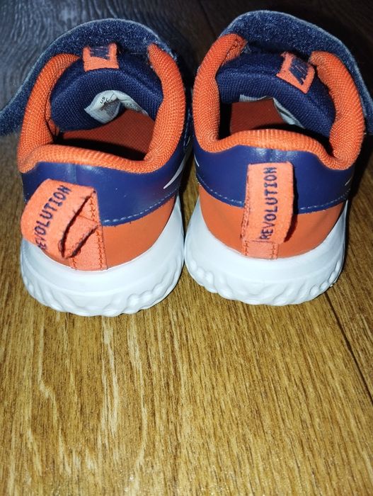 Легкі кросівки Nike на хлопчика