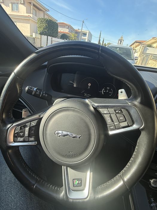 Jaguar F Pace R Sport - AWD - Garantia Jaguar ate 2028