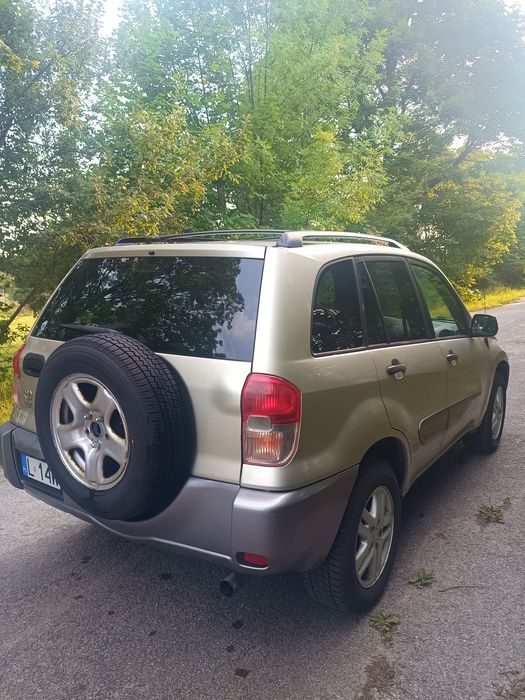 Toyota RAV4 2.0b +LPG