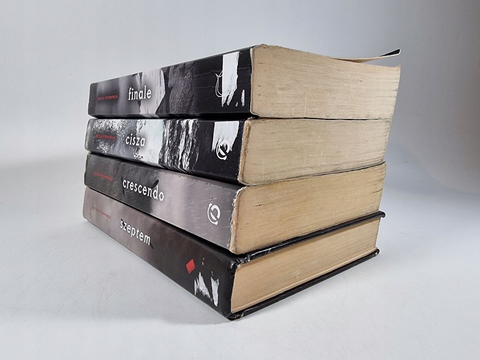 Szeptem 1-4 / Becca Fitzpatrick