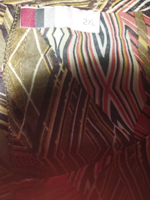 Túnica XXL nova com etiqueta