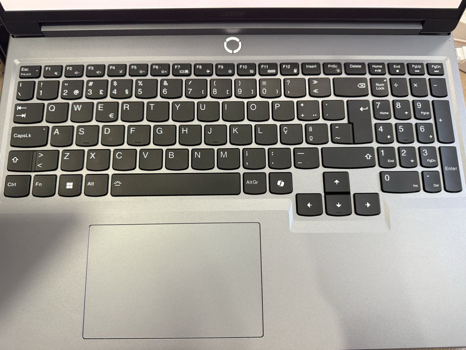 Lenovo Legion 5i 16IRX9