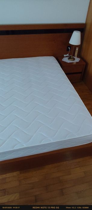 Vendo colchão de casal 200 por 160