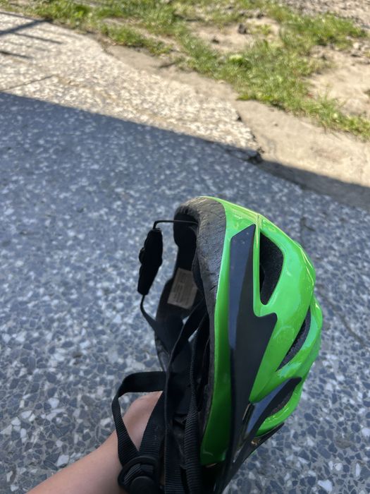 Kask kellys zielony