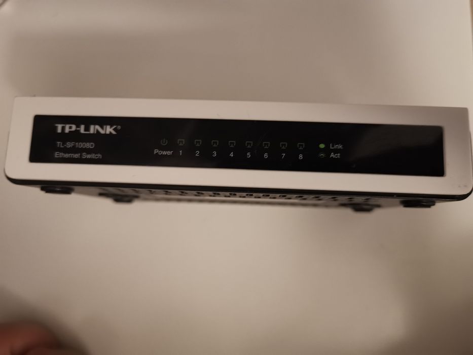 Switch Tp Link 8 portas64740816625667120