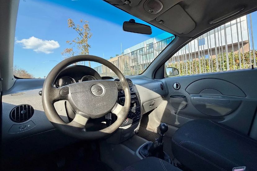 Chevrolet Aveo 2005 , мех