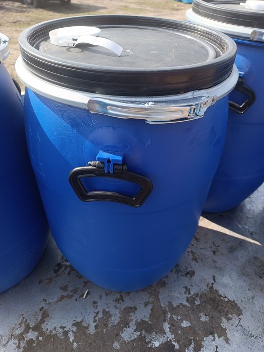 Beczki plastikowe oraz metalowe od 30 do 200l