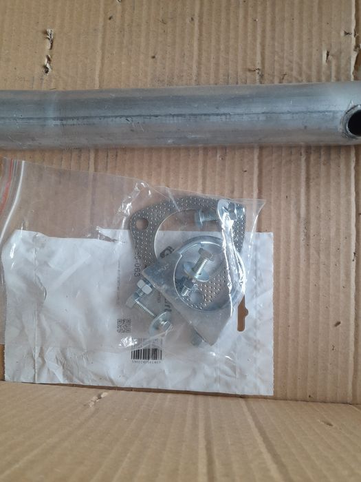 Sprzedam rurę wydechwą opel meriva A