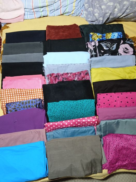 Кольца брошки и бусы ретро