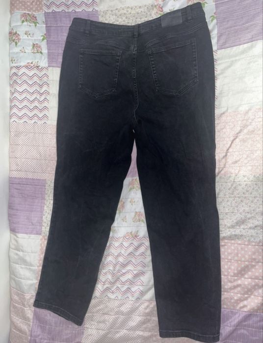 Vendo calças de ganga elásticas straight Kiabi