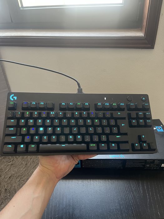 Logitech g pro teclado