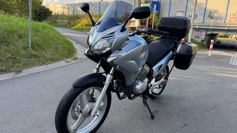 Honda XL125 Varadero JAK NOWA 3 kufry ORYGINAŁ niski przebieg POLECAM