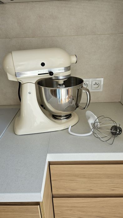 KitchenAid Artisan 4,8L 300W 5KSM125EAC kremowy robot kuchenny NOWY