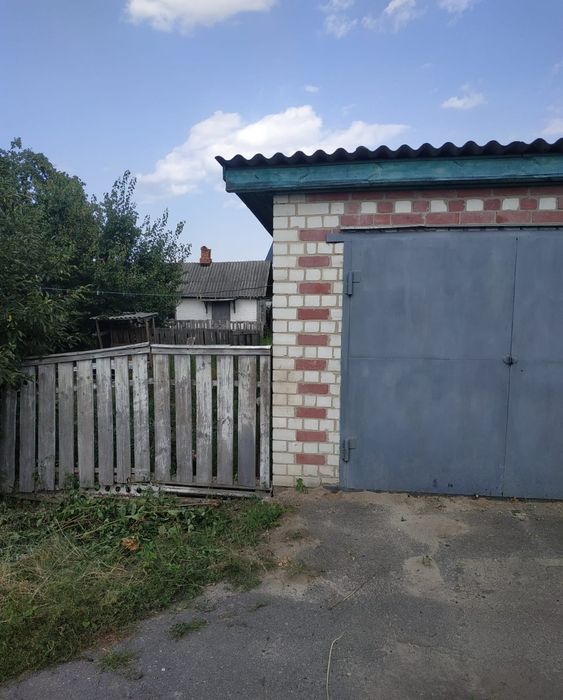 Продаж або довгострокова оренда частини будинку (4 кімнати)  в районі Ремзаводу.