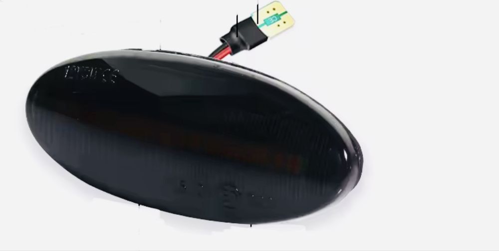 Поворотник Nissan X-trail Qashqai J10 Cube Juke Leaf Micra Вантажівок