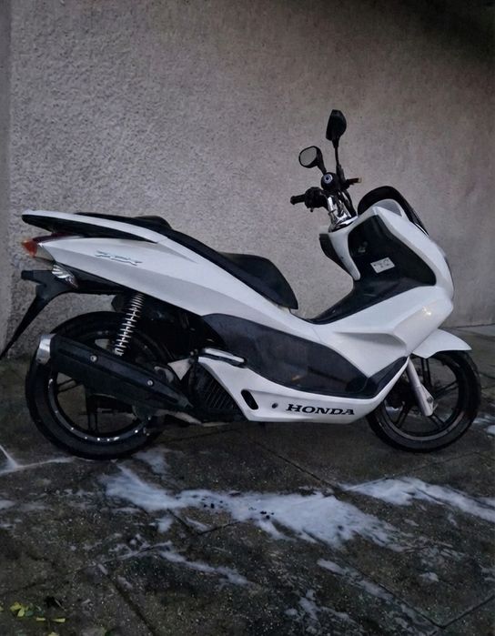 Honda pcx 125cc 2011