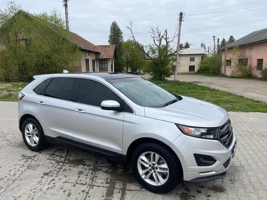 Ford edge 2015.