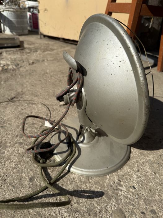 вінтажний радянський електричний обігрівач